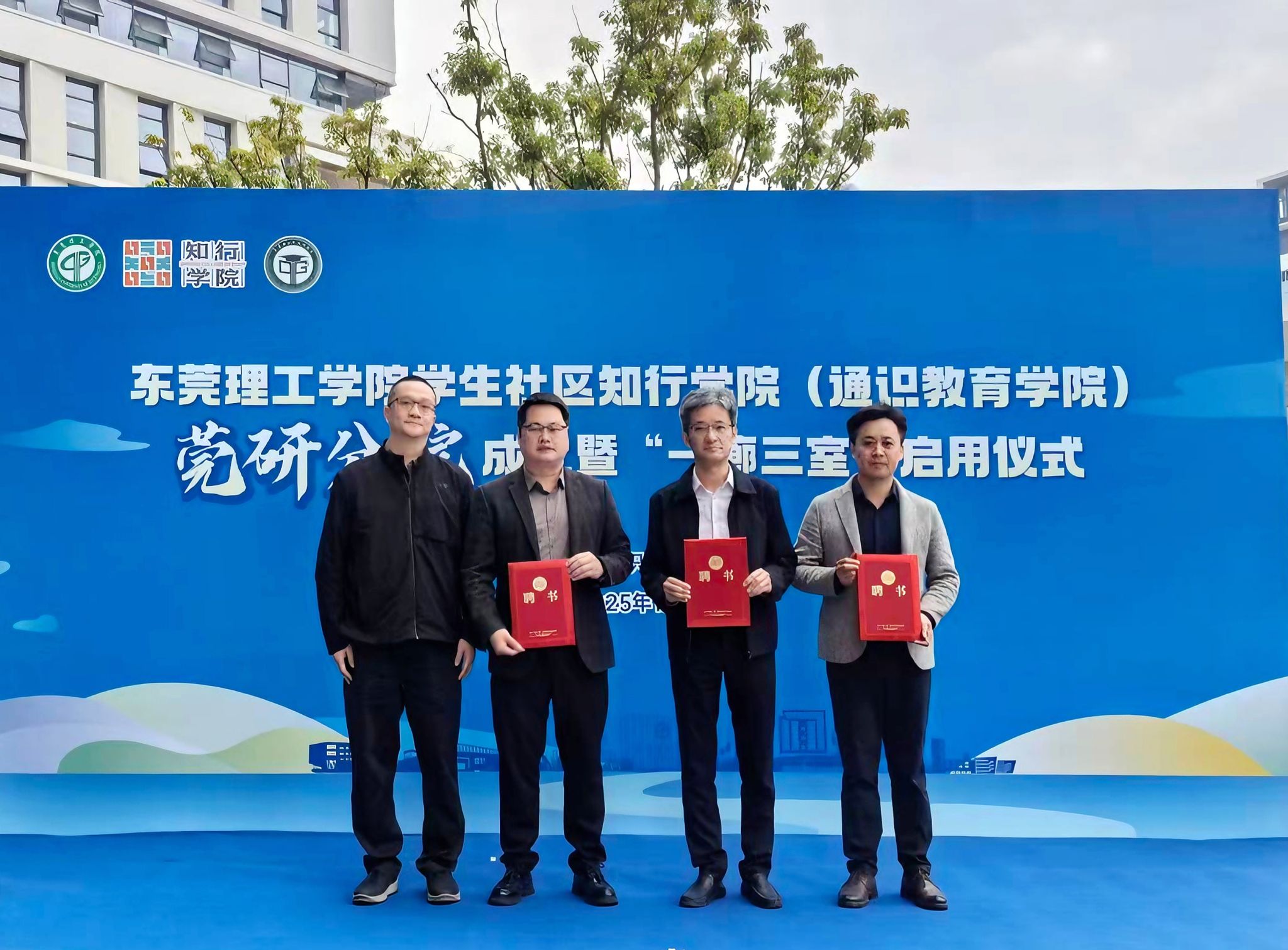 60df7004e48ceadff7d96ff27ea678c2